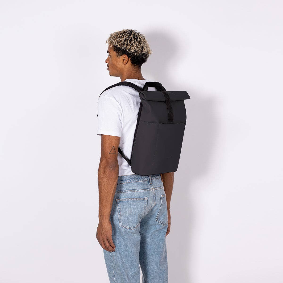 Infinity Backpack: Black