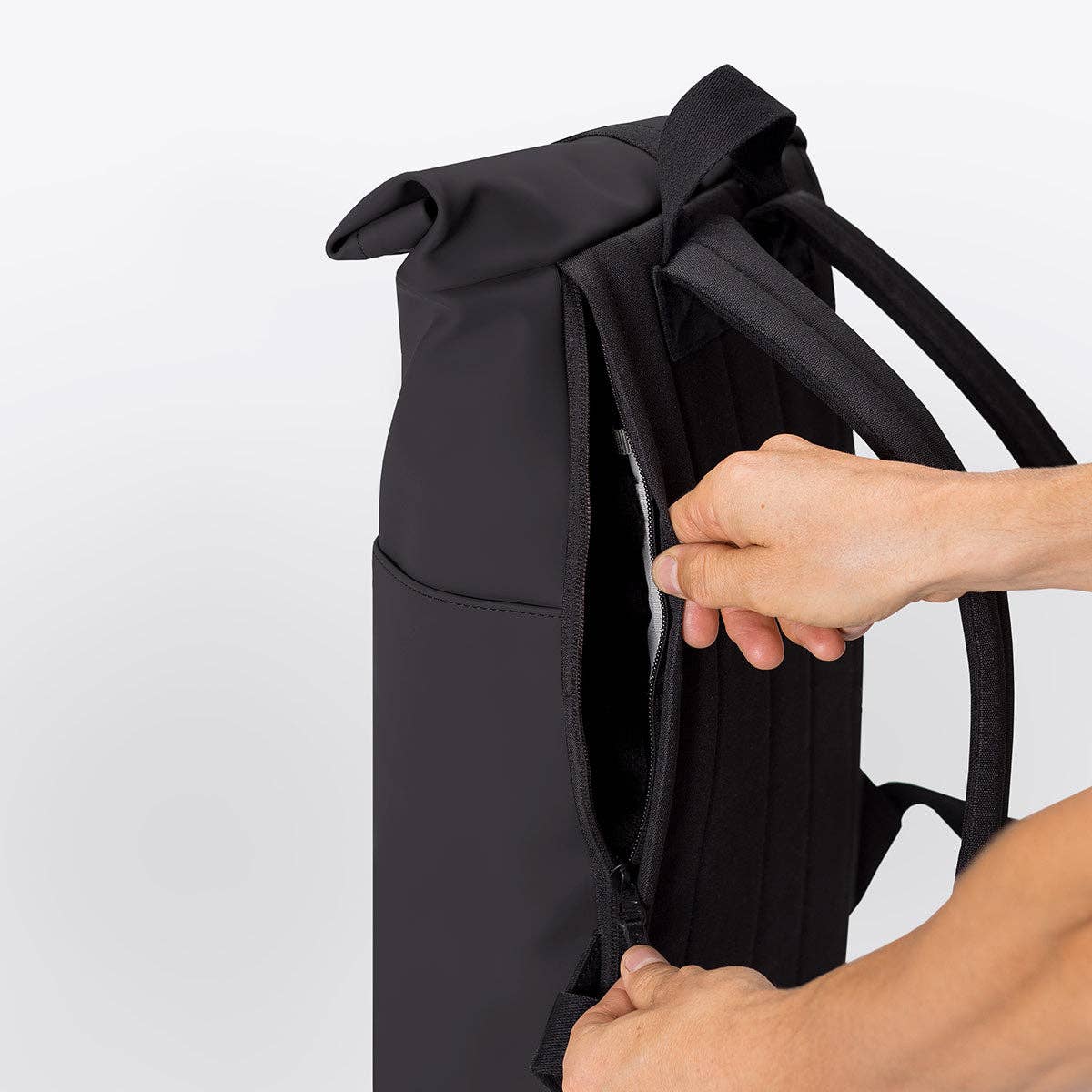 Infinity Backpack: Black