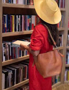 Mecha Mendez Handbag - Bucket - Tan